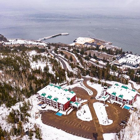 Les Pavillons Du Petit Manoir Du Casino Hotel Ла Мале Екстериор снимка