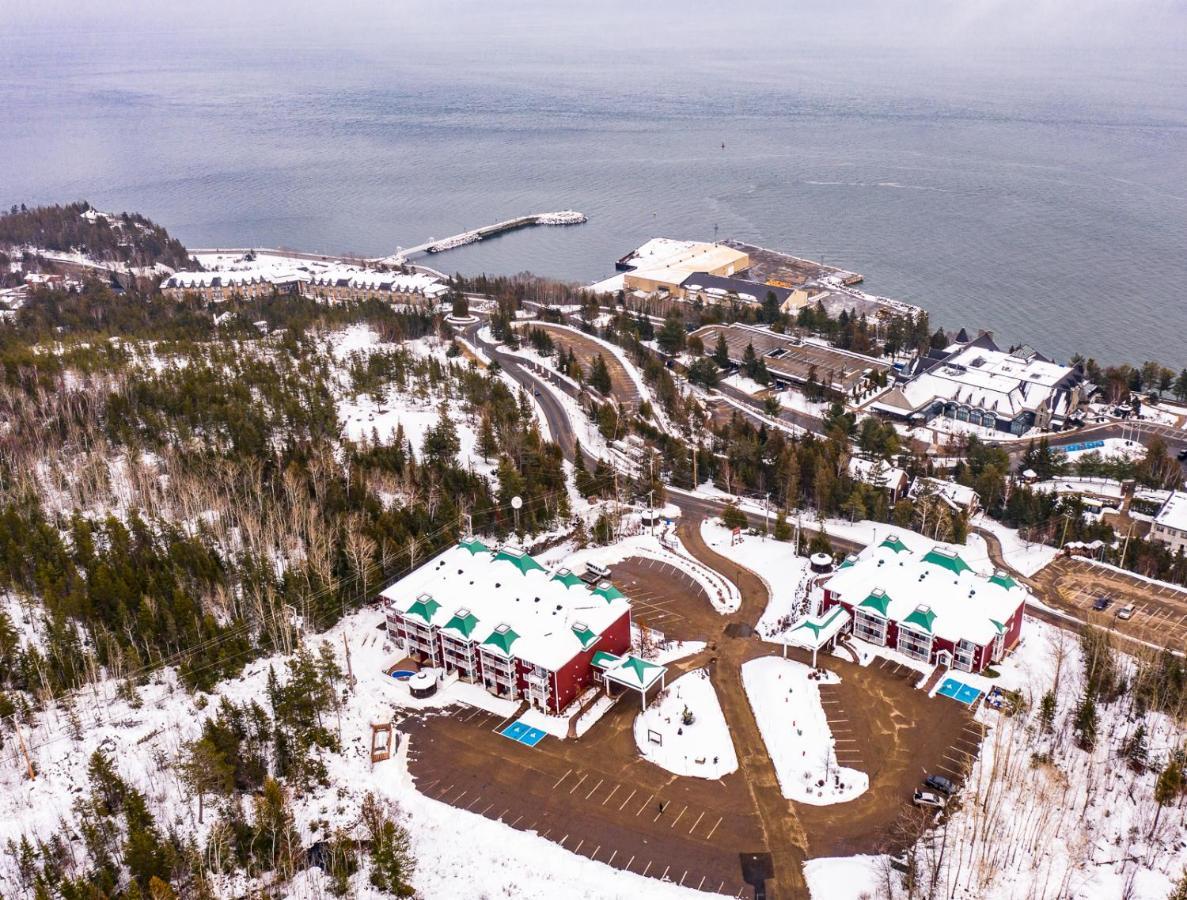Les Pavillons Du Petit Manoir Du Casino Hotel Ла Мале Екстериор снимка