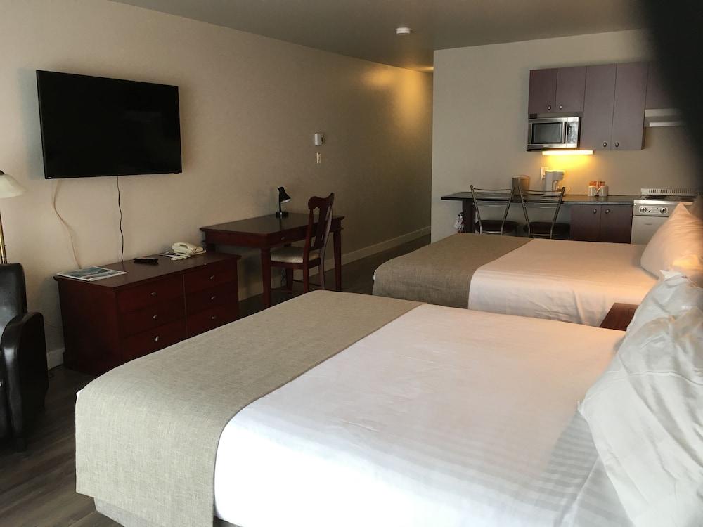 Les Pavillons Du Petit Manoir Du Casino Hotel Ла Мале Екстериор снимка